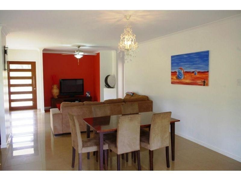 10 Parakeet Court, Tamaree QLD 4570