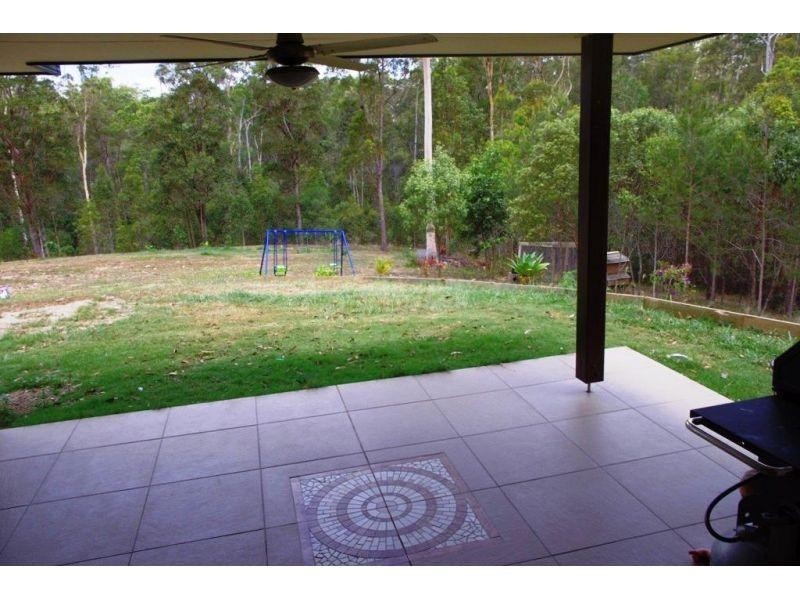 10 Parakeet Court, Tamaree QLD 4570