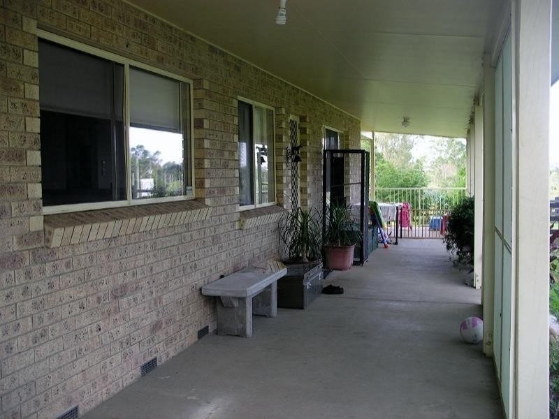 38 Groundwater Road, Southside QLD 4570