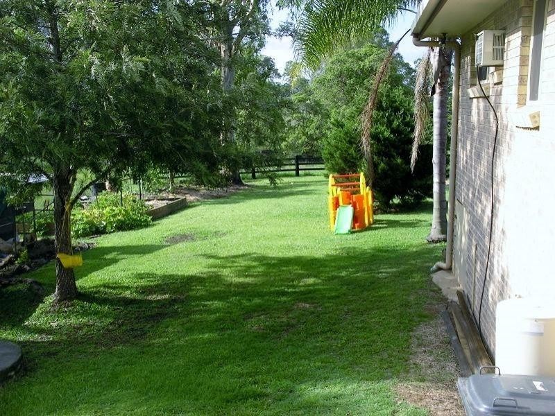 38 Groundwater Road, Southside QLD 4570