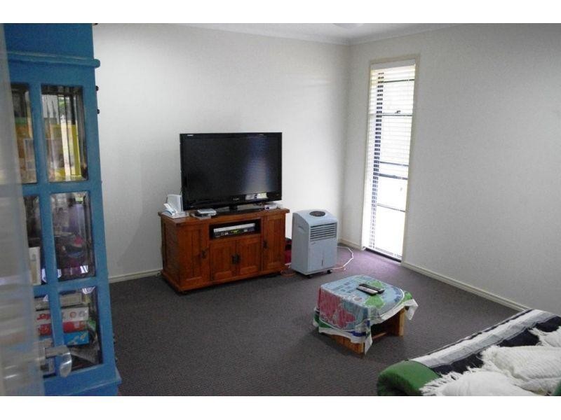 62 Taylor Road, Veteran QLD 4570