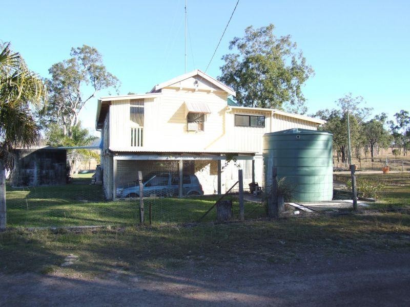 202 Oakview Road, Oakview QLD 4600