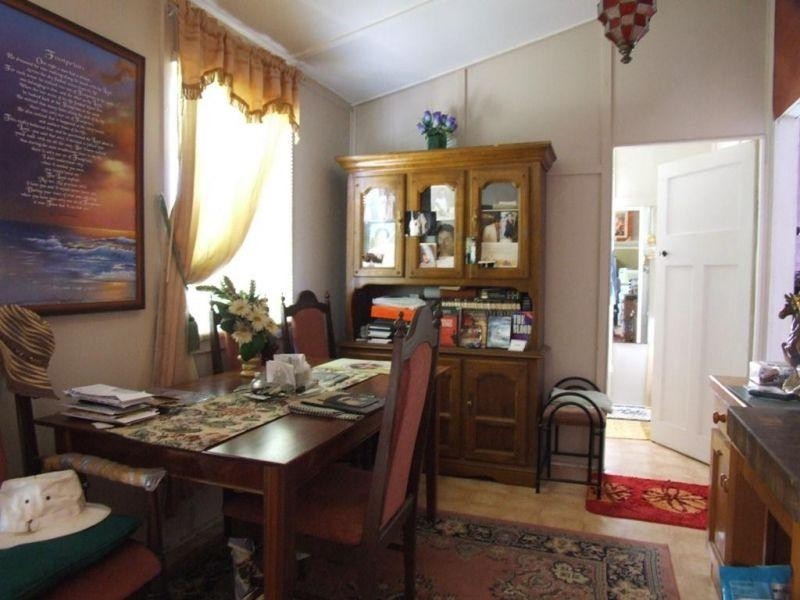 202 Oakview Road, Oakview QLD 4600