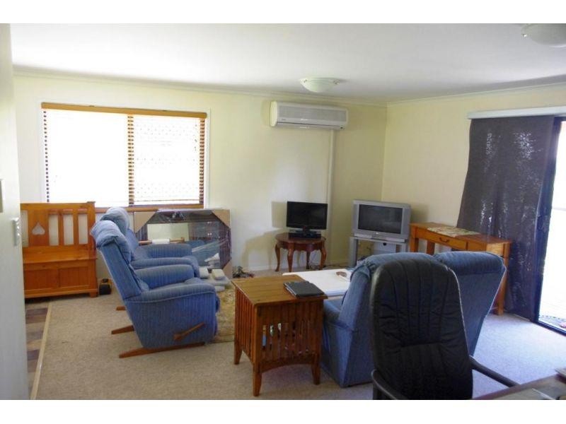 12 Gene Court, Victory Heights QLD 4570