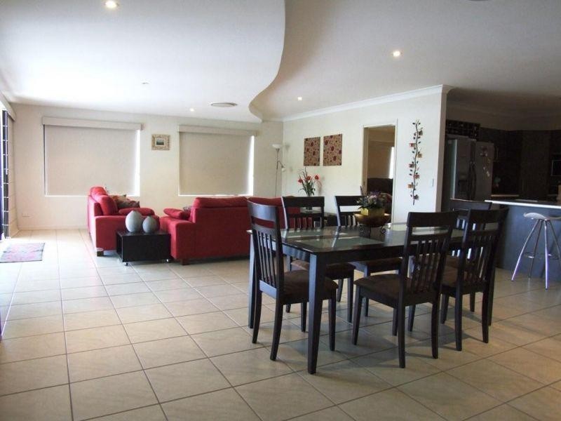 10 Hilltop Avenue, Southside QLD 4570