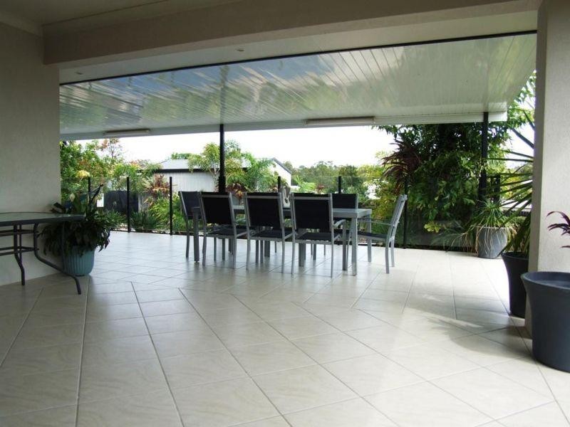 10 Hilltop Avenue, Southside QLD 4570