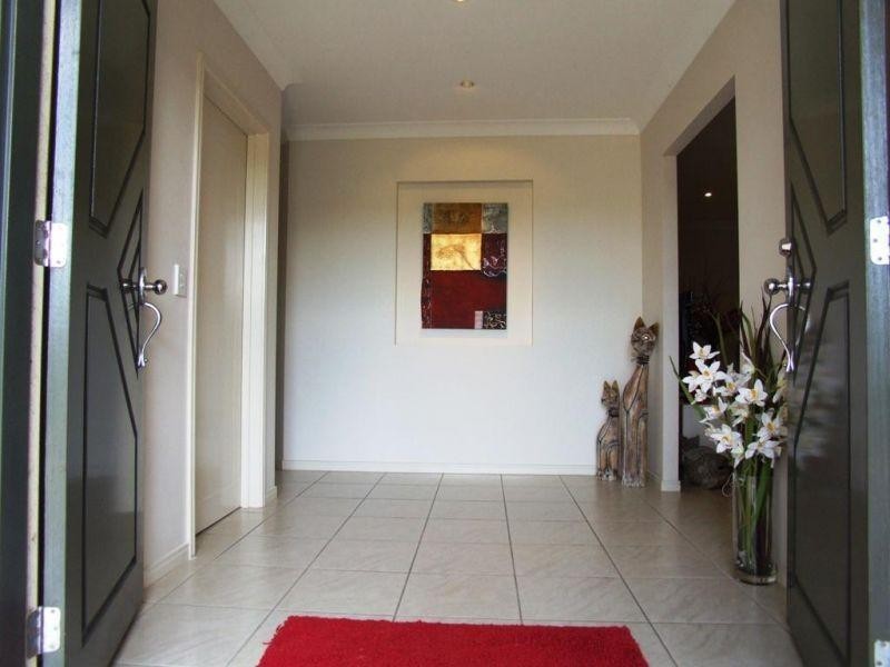 10 Hilltop Avenue, Southside QLD 4570