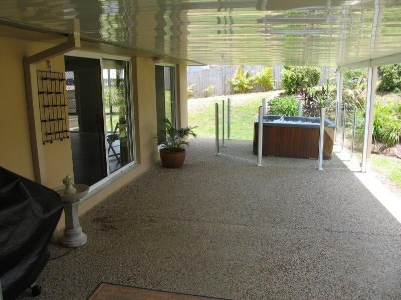 30 Premier Avenue, Jones Hill QLD 4570