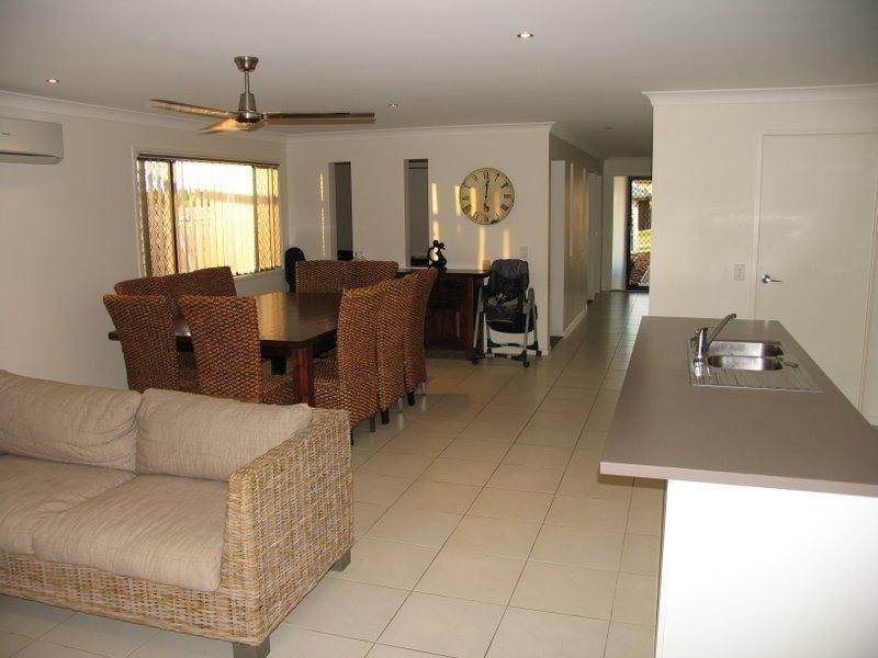 10 Directors Circuit, Jones Hill QLD 4570