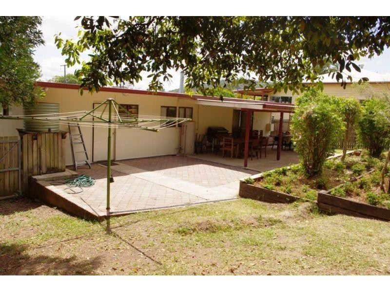 16 Busby Street, Amamoor QLD 4570