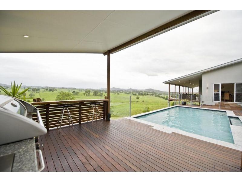 132 Wilton Road, Greens Creek QLD 4570