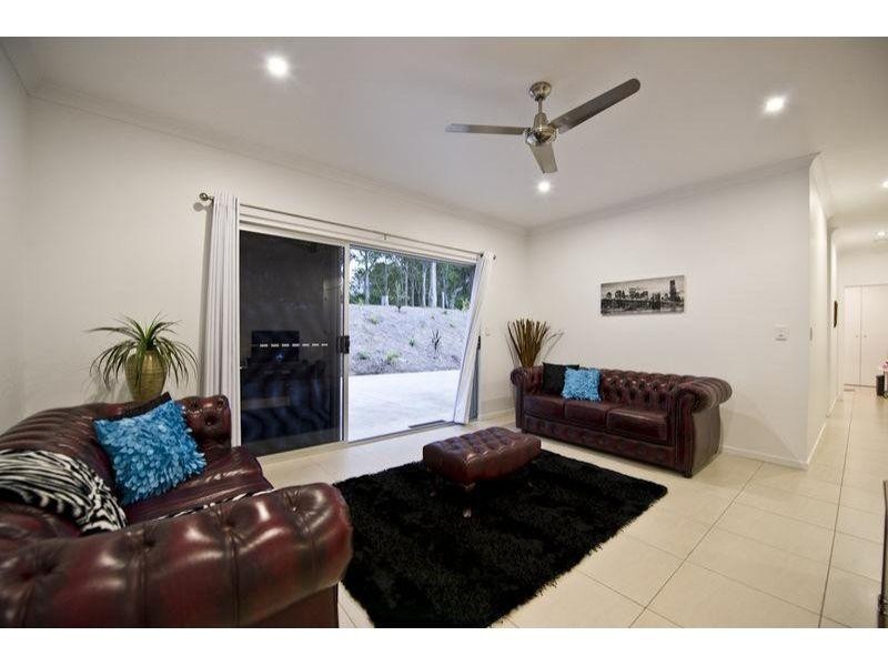 132 Wilton Road, Greens Creek QLD 4570