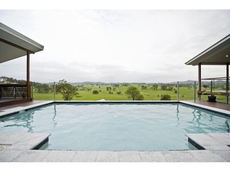 132 Wilton Road, Greens Creek QLD 4570