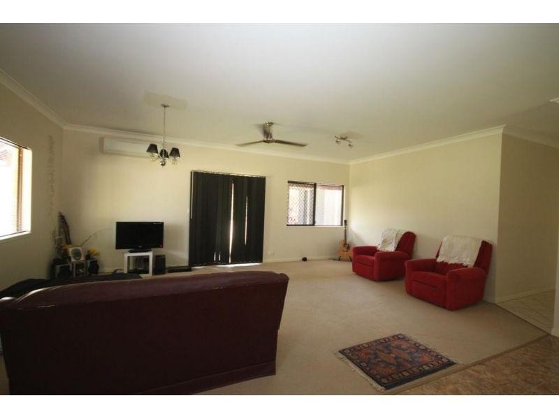 13 Sykes Rd, Glenwood QLD 4570