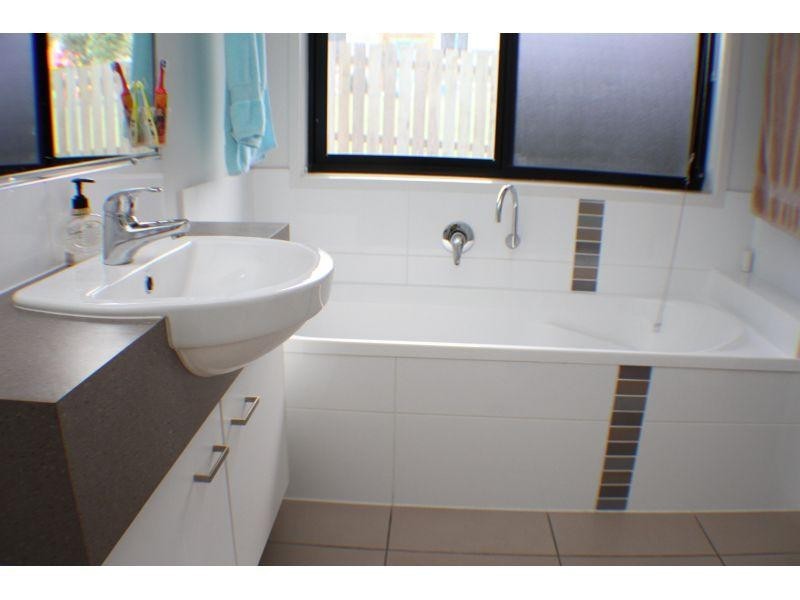 5 Graduate Close, Gympie QLD 4570
