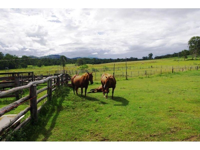 129 Ashfords Road, Curra QLD 4570