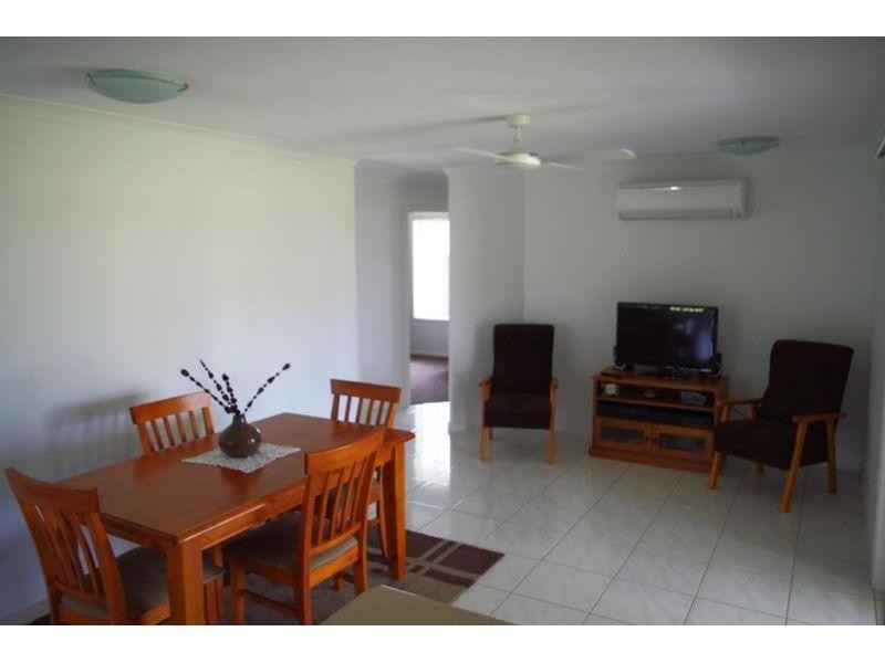 6 Supremacy Place, Jones Hill QLD 4570