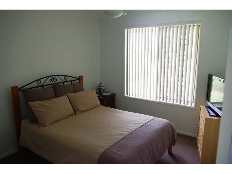 6 Supremacy Place, Jones Hill QLD 4570