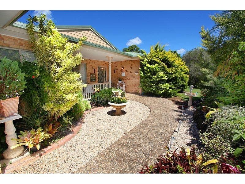 2 Rawlins Road (just off Fritz Rd), Chatsworth QLD 4570