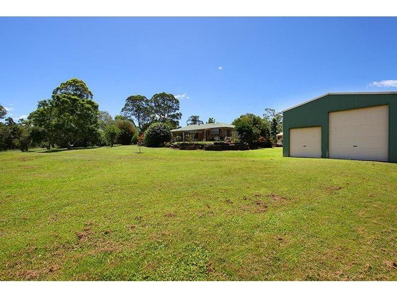 2 Rawlins Road (just off Fritz Rd), Chatsworth QLD 4570