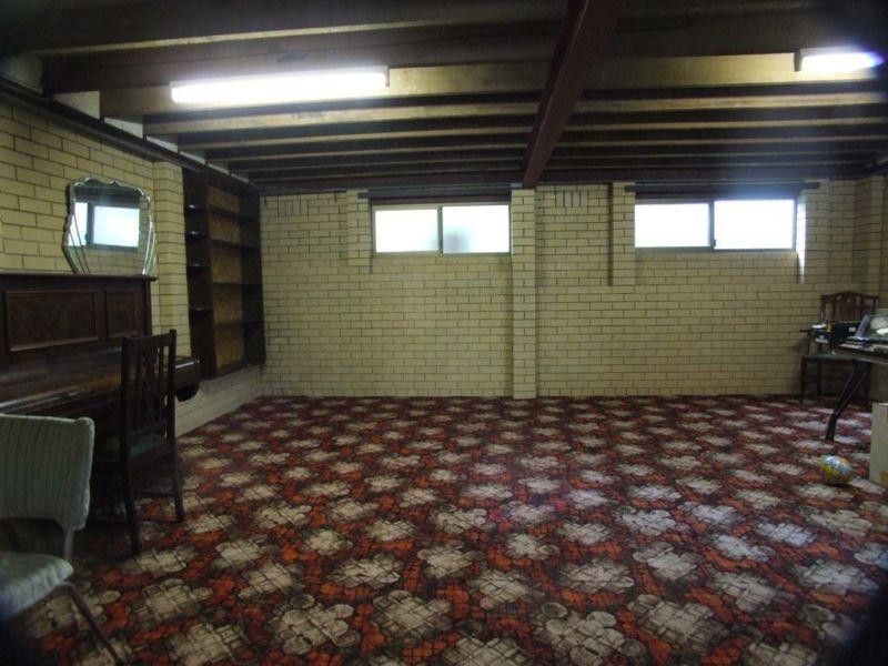 62  Watson Road, Southside QLD 4570