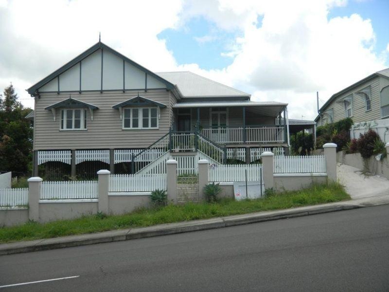 24 Caledonian Hill, Gympie QLD 4570