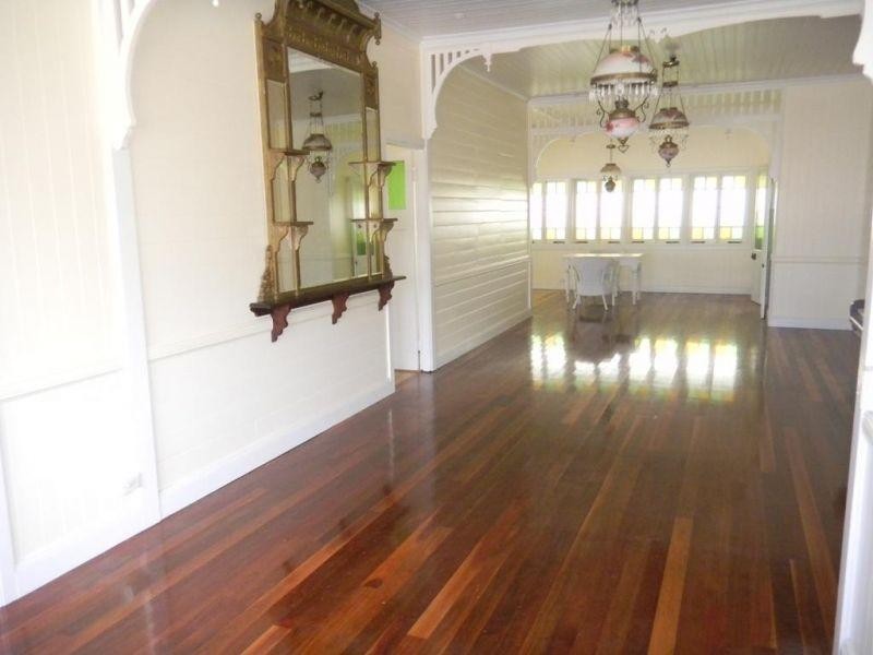 24 Caledonian Hill, Gympie QLD 4570