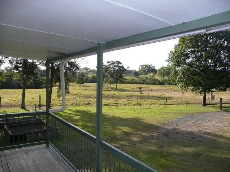 83 Tompkins Road, Veteran QLD 4570