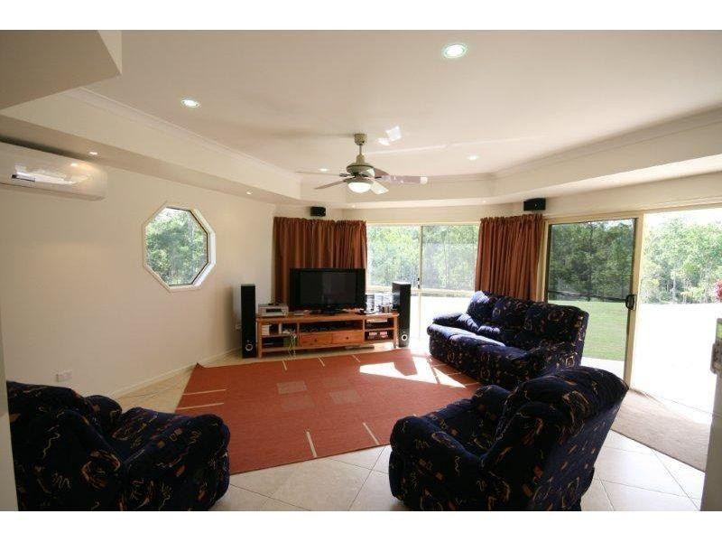 25 Coolabah Court, Pie Creek QLD 4570