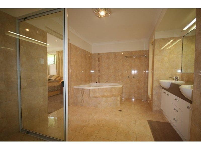 25 Coolabah Court, Pie Creek QLD 4570