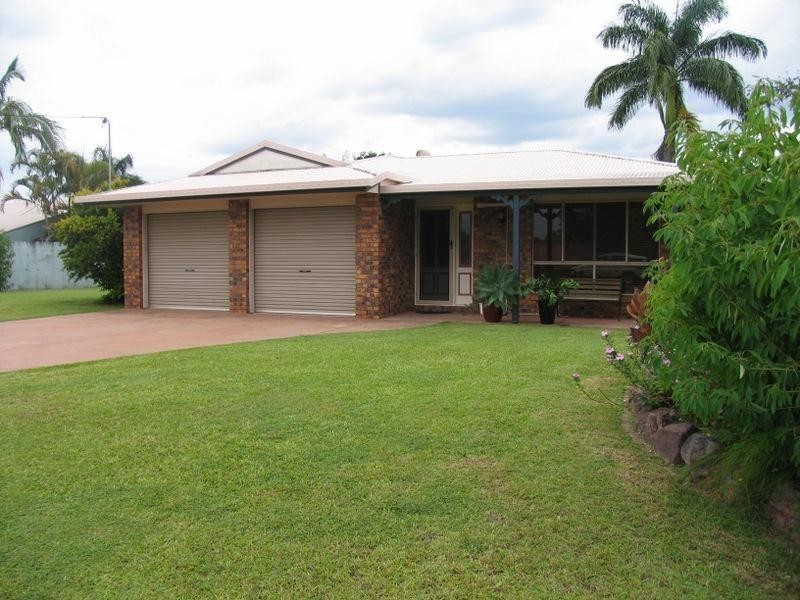 52 Groundwater Road, Southside QLD 4570