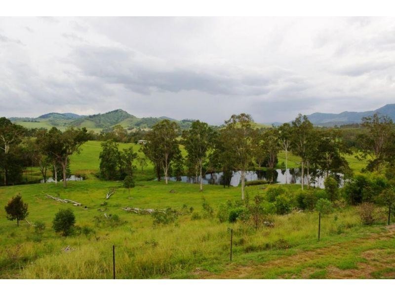 Glastonbury QLD 4570