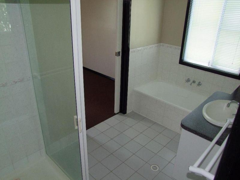 10 McMahon ROad, Monkland QLD 4570