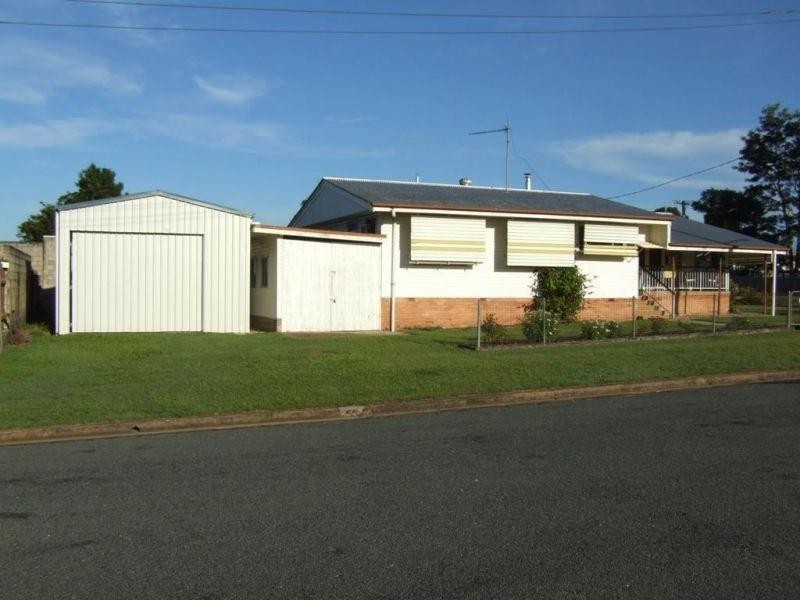 21 Neil Street, Southside QLD 4570