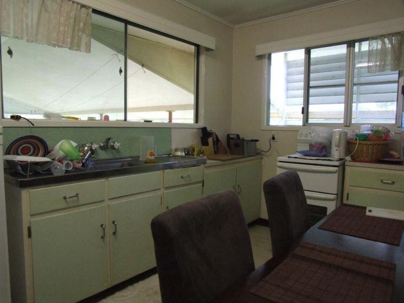 21 Neil Street, Southside QLD 4570