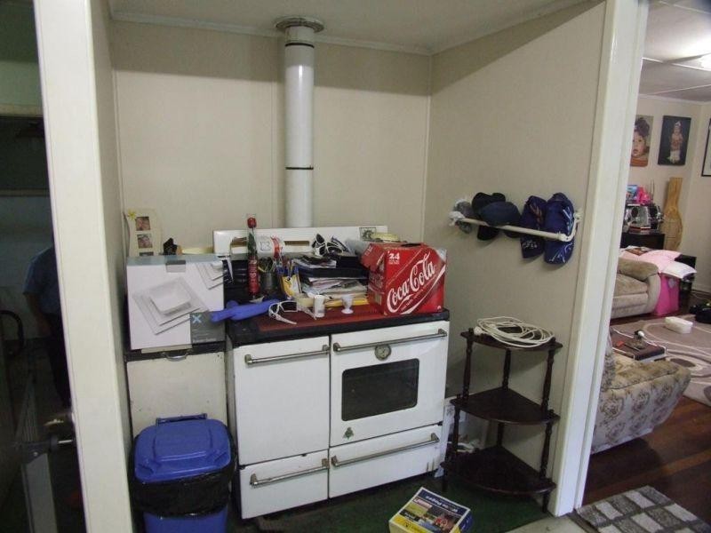 21 Neil Street, Southside QLD 4570