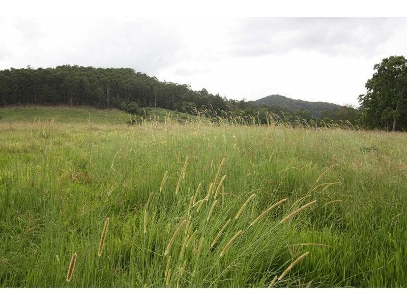 Goomboorian QLD 4570