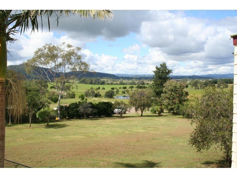 Kandanga QLD 4570