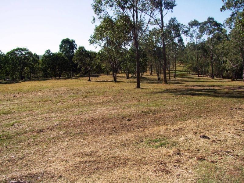 1712 Harvey Siding Rd, Curra QLD 4570