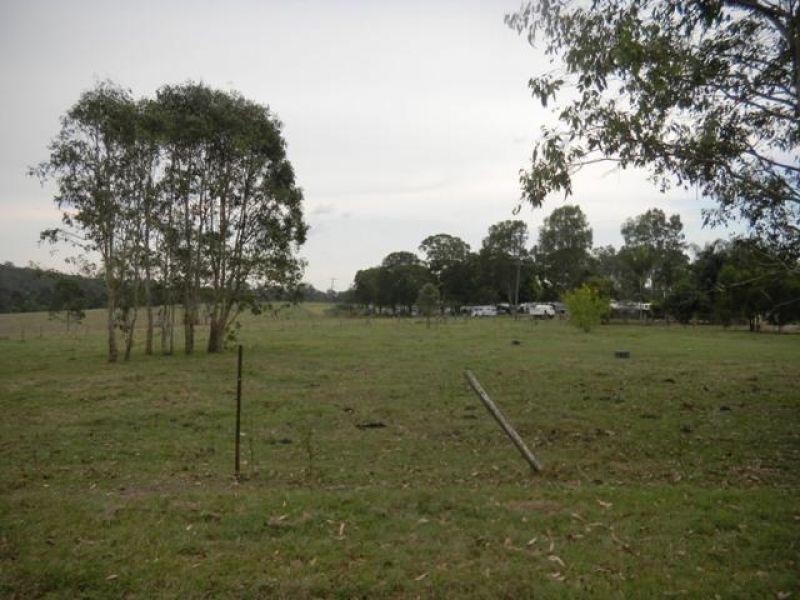 7 Sisters – Bruce Highway, Kybong QLD 4570