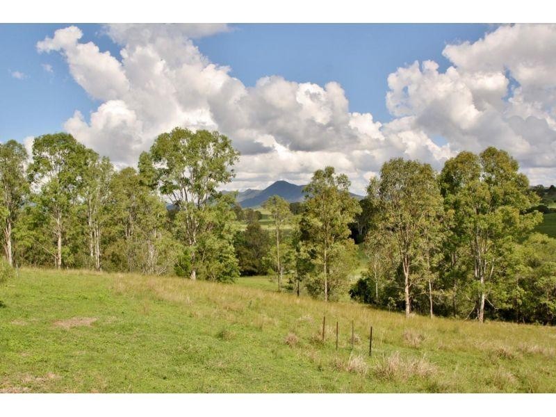 82 Kewins Road, Glastonbury QLD 4570