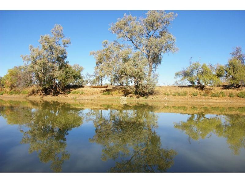 Winton QLD 4735