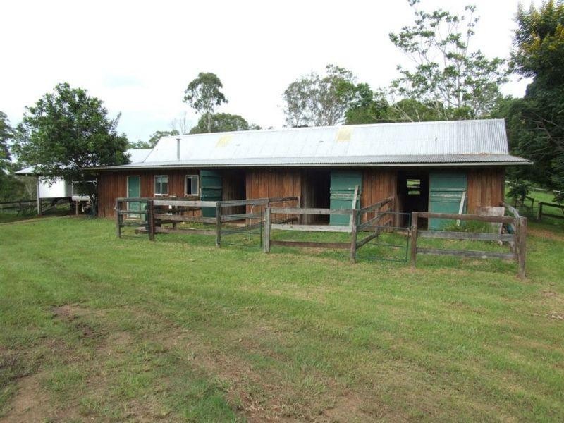 181 Kiaka Road, Lagoon Pocket QLD 4570