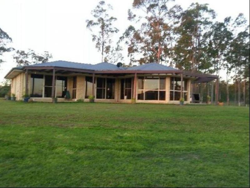 Glenwood QLD 4570