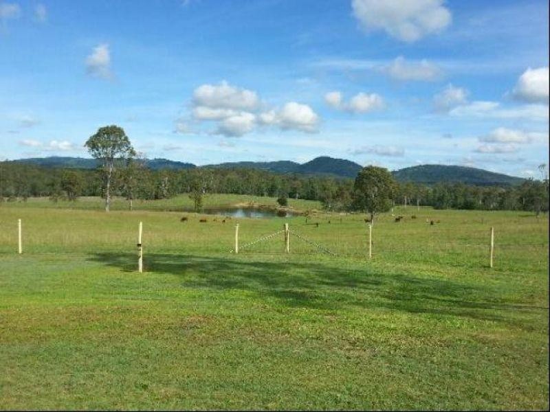 Glenwood QLD 4570