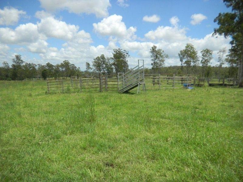 Glenwood QLD 4570