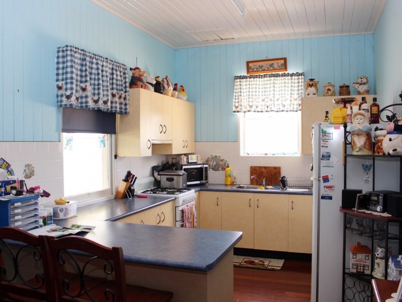 58 Cullinane Road, Mothar Mountain QLD 4570