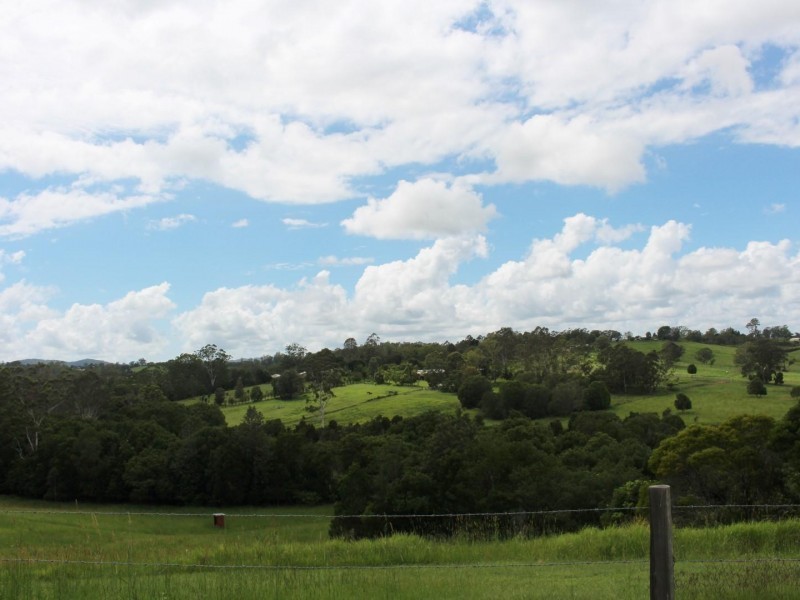 80 Offer Road, Veteran QLD 4570