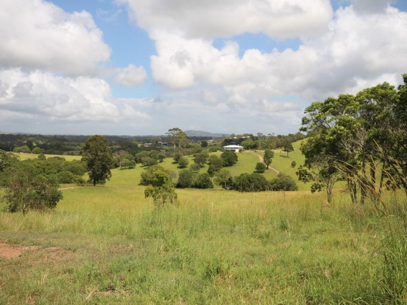 121 Hood Road, Veteran QLD 4570