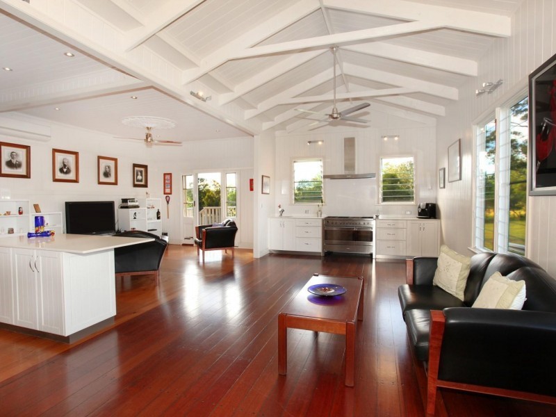 306 Louis Bazzo Drive, Pomona QLD 4568